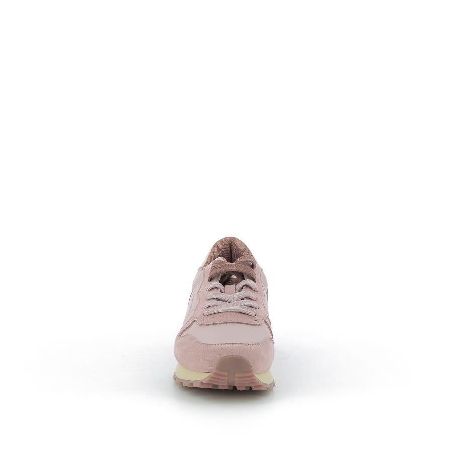 253X%24788%24_3